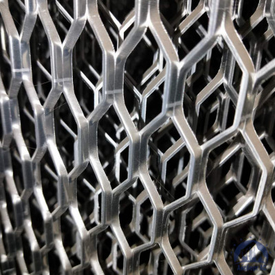 Алюминиевая декоративная просечно-вытяжная сетка 6х30х6,25 мм купить в Вологде